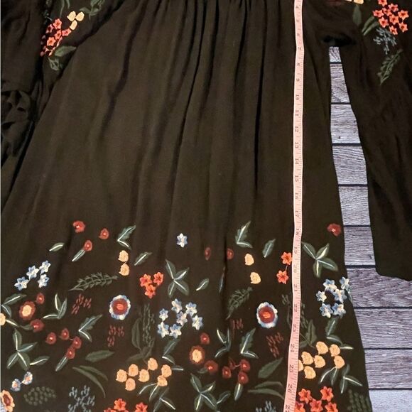 Urge off shoulder embroidered tunic dress. - Picture 6 of 9